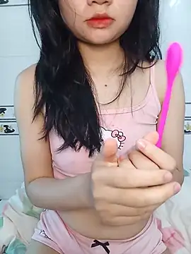 Viviann08 online show from 05/13/26, 04:30