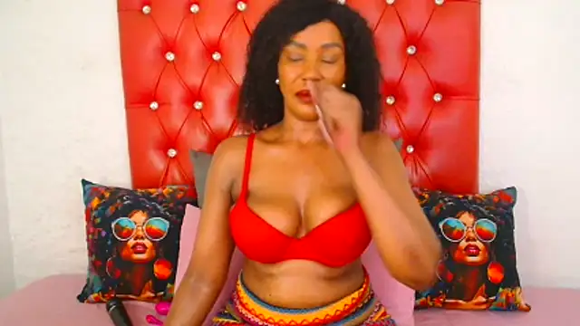 GaggingQueen32 online show from 11/30/25, 05:36