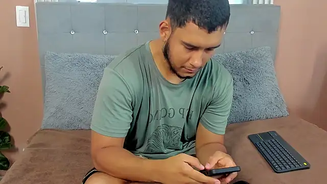  online show from 04/26/26, 02:25