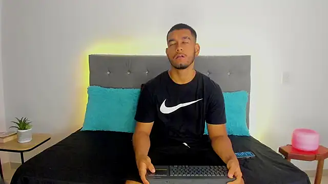  online show from 11/05/25, 11:24