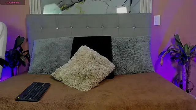  online show from 04/10/26, 12:12