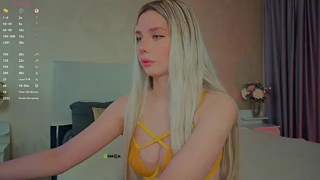  sophielov online show from 06/26/26, 08:47