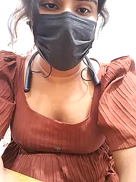 BeautyGirl sara online show from 11/12/25, 07:01