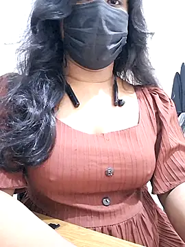 Snapshot of BeautyGirl_sara chatting on 09/18/25, 06:16 BeautyGirl sara online show from 09/18/25, 06:16