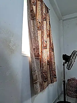 BeautyGirl sara online show from 07/24/26, 04:41
