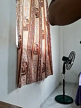 BeautyGirl sara online show from 03/05/26, 09:17