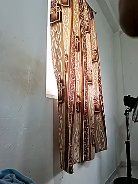 BeautyGirl sara online show from 05/23/26, 04:55