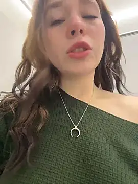 Mimiumuy online show from 10/28/25, 03:11