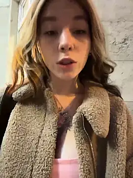 Mimiumuy online show from 12/19/25, 05:15