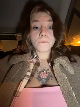 Mimiumuy online show from 12/20/25, 02:42