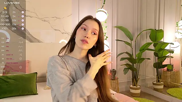 MaryNixon  online show from 03/17/26, 05:21