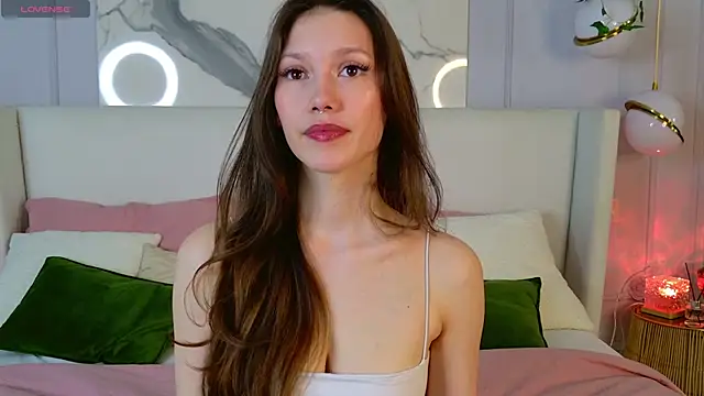 MaryNixon  online show from 05/10/26, 05:11