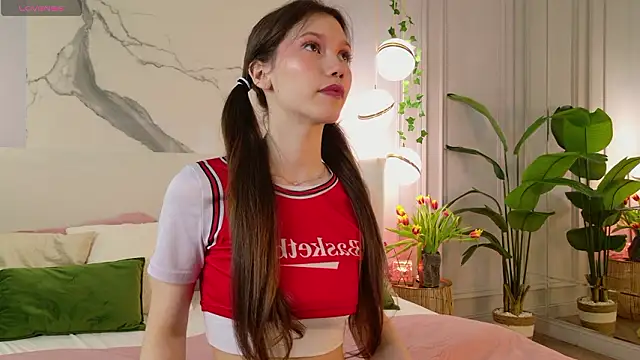 MaryNixon  online show from 03/09/26, 05:11