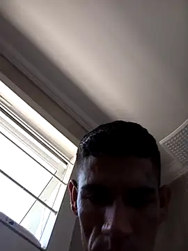 xirie98 online show from 12/18/25, 02:32