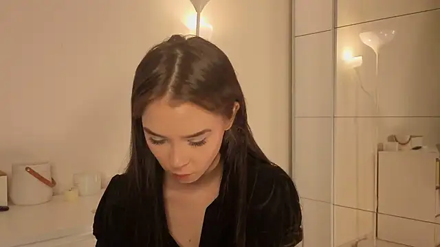 slyshypie online show from 11/16/25, 02:11