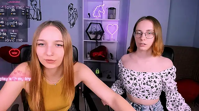 keylas moan online show from 12/18/25, 01:37