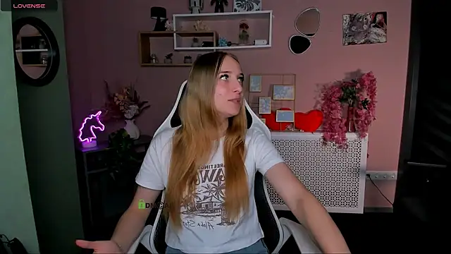 keylas moan online show from 06/10/26, 03:46