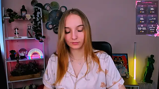 keylas moan online show from 03/25/26, 01:21