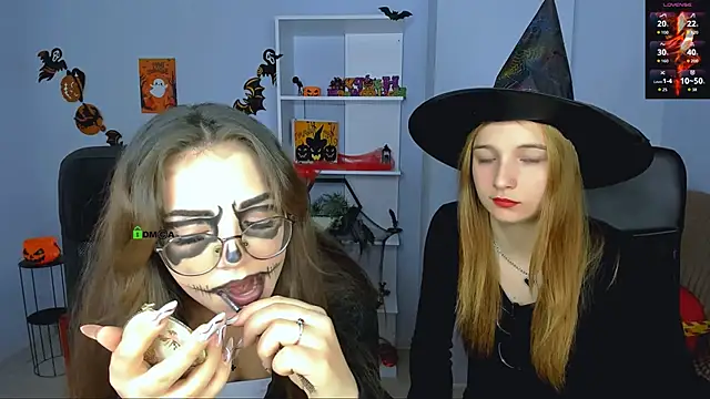 keylas moan online show from 10/31/25, 10:23