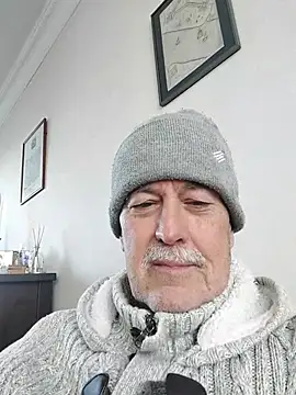 slaveman4you online show from 11/18/25, 11:35