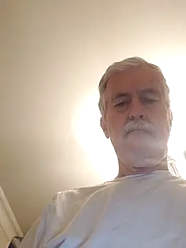 slaveman4you online show from 11/04/25, 04:22