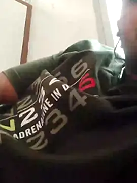 riyamore9623 online show from 02/08/26, 10:35