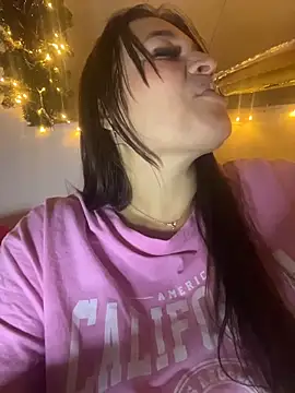 sarahreyess 11 online show from 12/22/25, 02:33