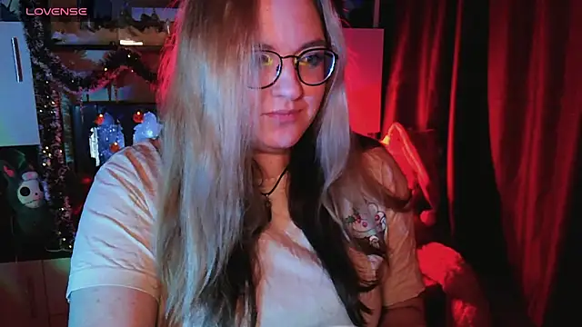 ZayaRush online show from 12/15/25, 01:50