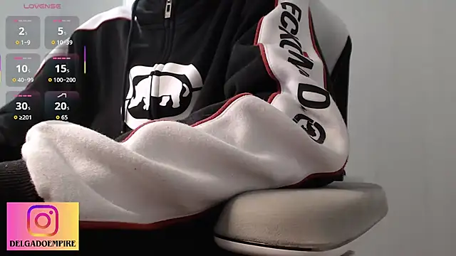 delgadopollon1991 online show from 02/26/26, 11:05