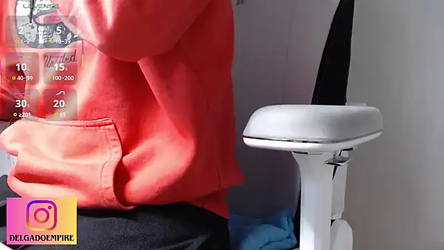 delgadopollon1991 online show from 02/01/26, 11:47