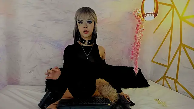badfairy online show from 09/24/25, 02:18