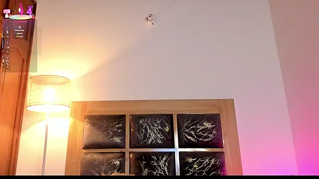 hellzel moon online show from 10/31/25, 07:21