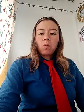 Hannah-colx online show from 12/01/25, 01:45