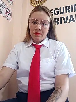 Hannah-colx online show from 12/22/25, 05:02