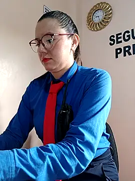 Hannah-colx online show from 09/30/25, 01:28