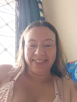 Snapshot of Hannah-colx chatting on 07/04/26, 04:00 Hannah-colx online show from 07/04/26, 04:00