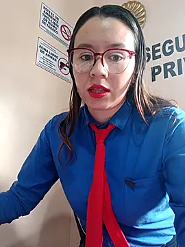 Hannah-colx online show from 11/12/25, 01:48