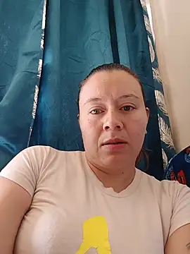 Snapshot of Hannah-colx chatting on 07/10/26, 05:46 Hannah-colx online show from 07/10/26, 05:46