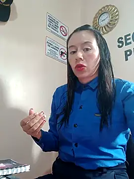 Hannah-colx online show from 10/13/25, 01:12