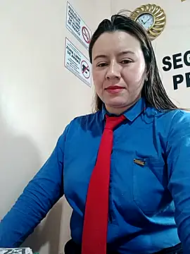 Hannah-colx online show from 04/17/26, 04:10