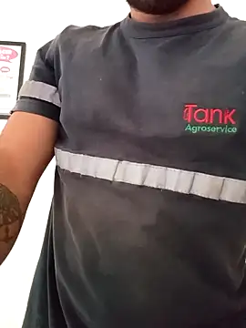 Lushakuiron1 online show from 12/17/25, 02:11