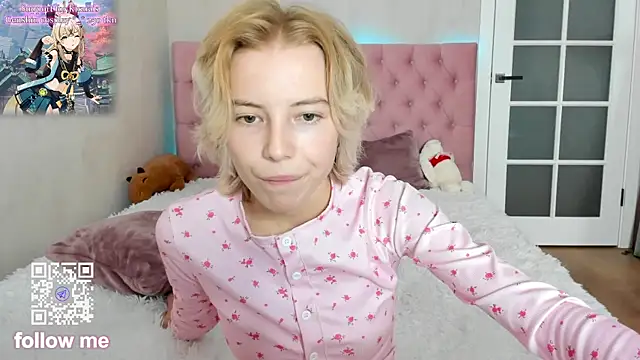 Pink Lila18 online show from 10/21/25, 09:41