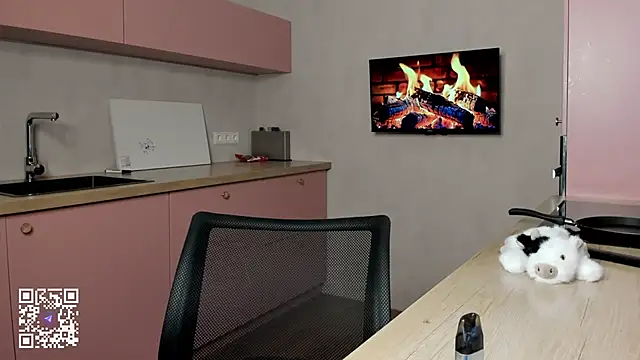 Pink Lila18 online show from 12/02/25, 08:05