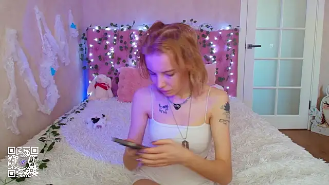 Pink Lila18 online show from 02/26/26, 03:17