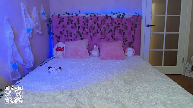 Pink Lila18 online show from 02/20/26, 12:29