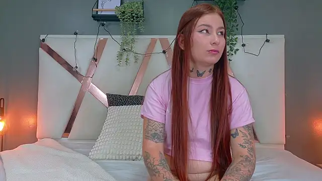ScarlettVex   online show from 10/05/25, 12:51