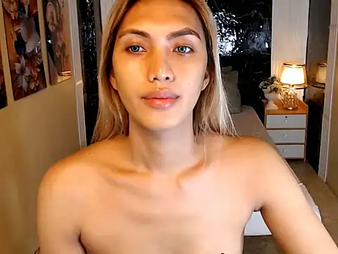 AthenaFLamia online show from 11/22/25, 11:58