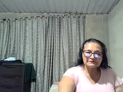  Cristal online show from 10/26/25, 03:51