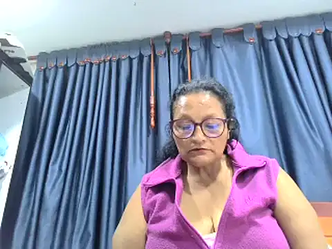  Cristal online show from 11/01/25, 02:18