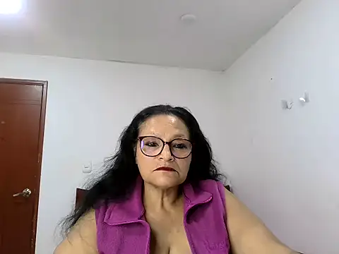  Cristal online show from 11/06/25, 08:13